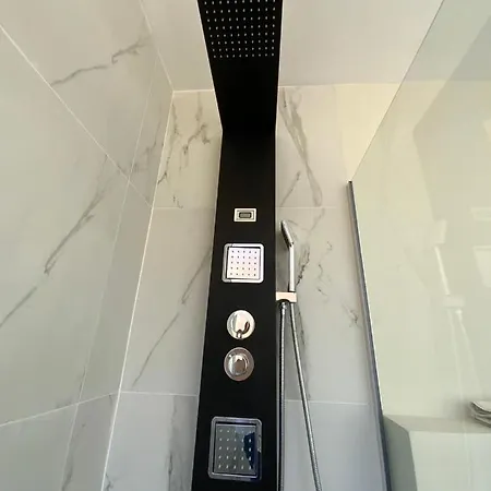 Precioso En Al Lado Del Mar